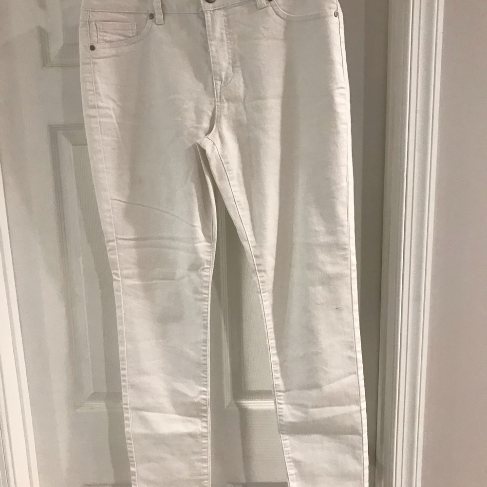 Size 12 D Jeans White Stretch Jeans